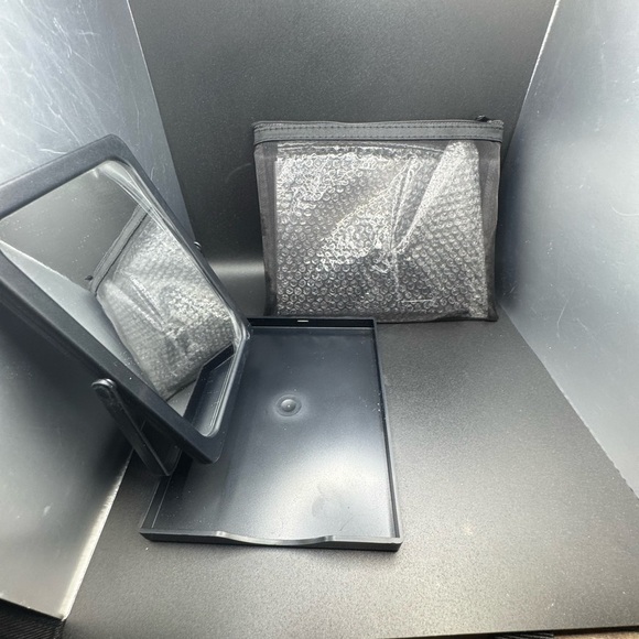 NWT Mary Kay Portable Makeup Mirror with Tray & Zip Pouch - Picture 12 of 14